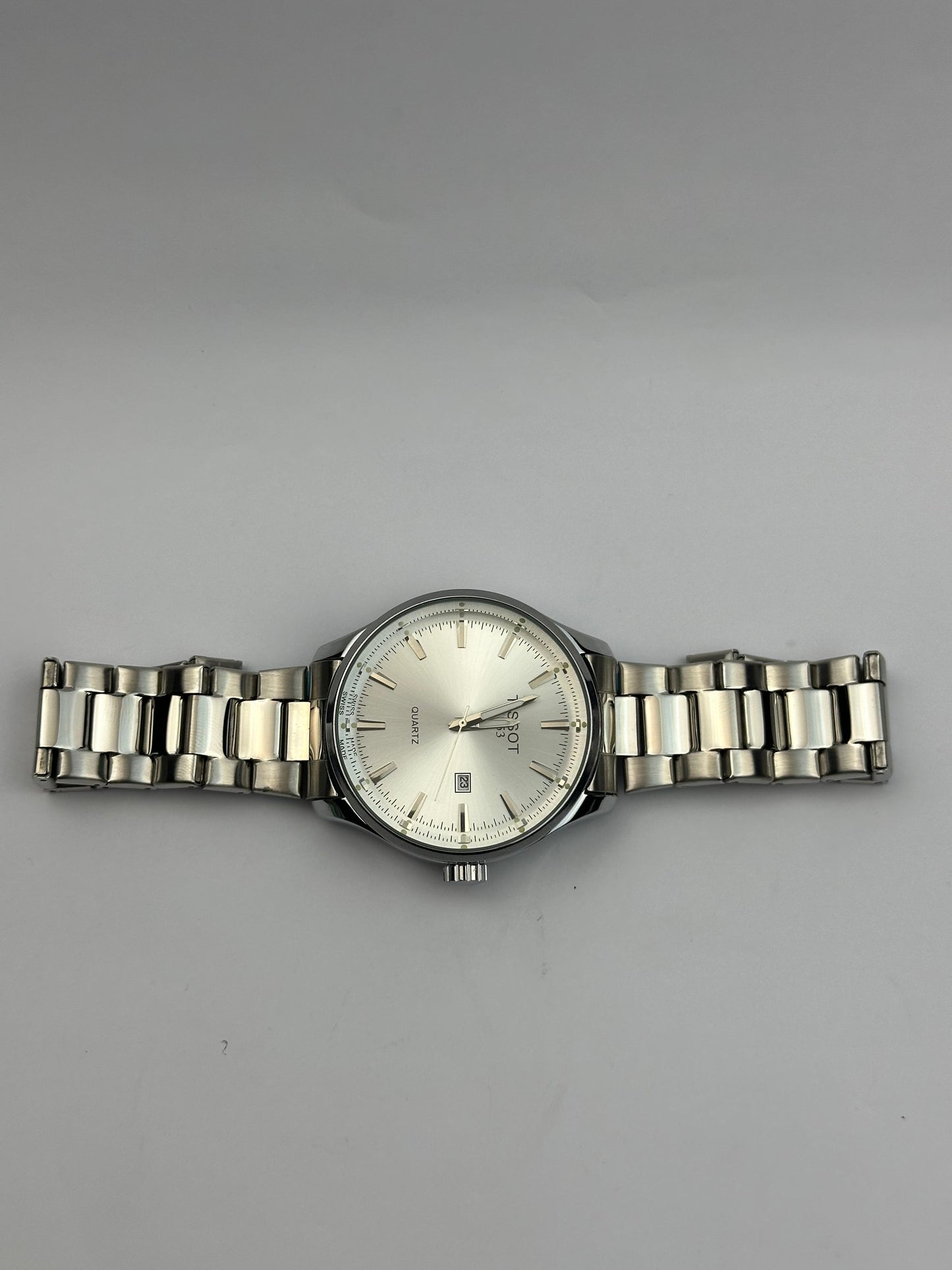 Men's Tissot Quartz Watch – Silver Dial with Date | Tick Empire
