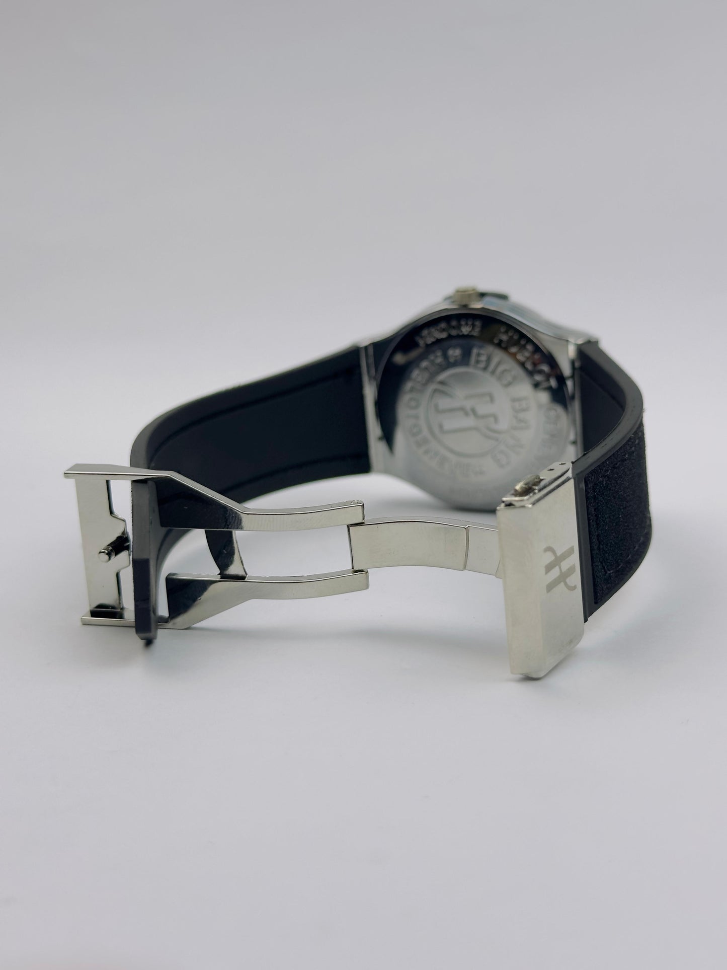 Men’s Hublot Chronograph Watch – Silver with Black Silicone Strap | Tick Empire